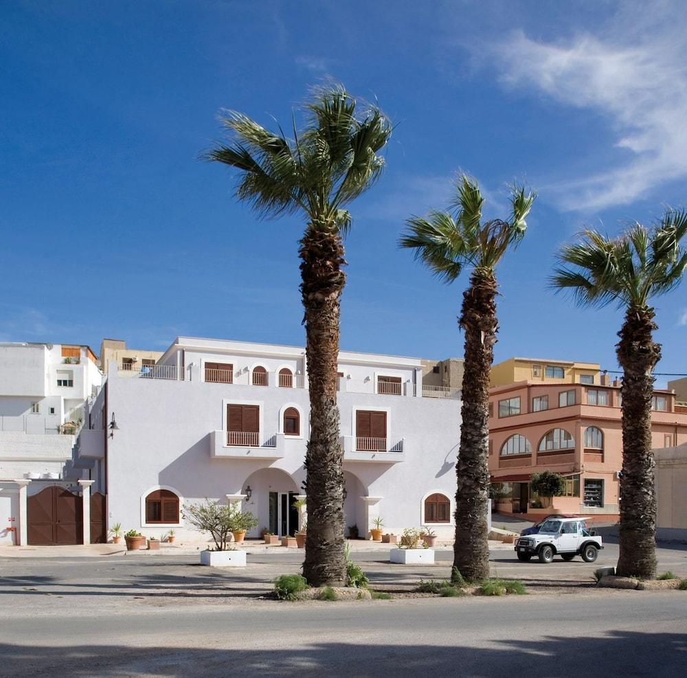 Hotel O'scià Lampedusa Esterno foto